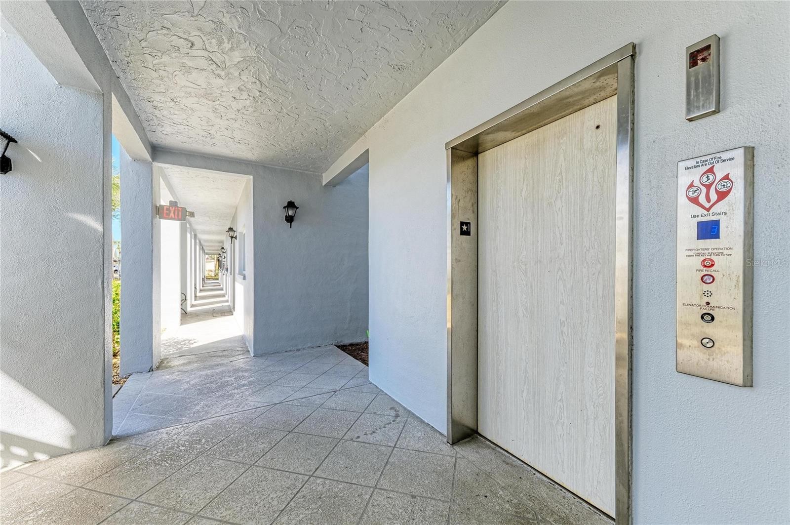 408 CERROMAR CIRCLE #236 B