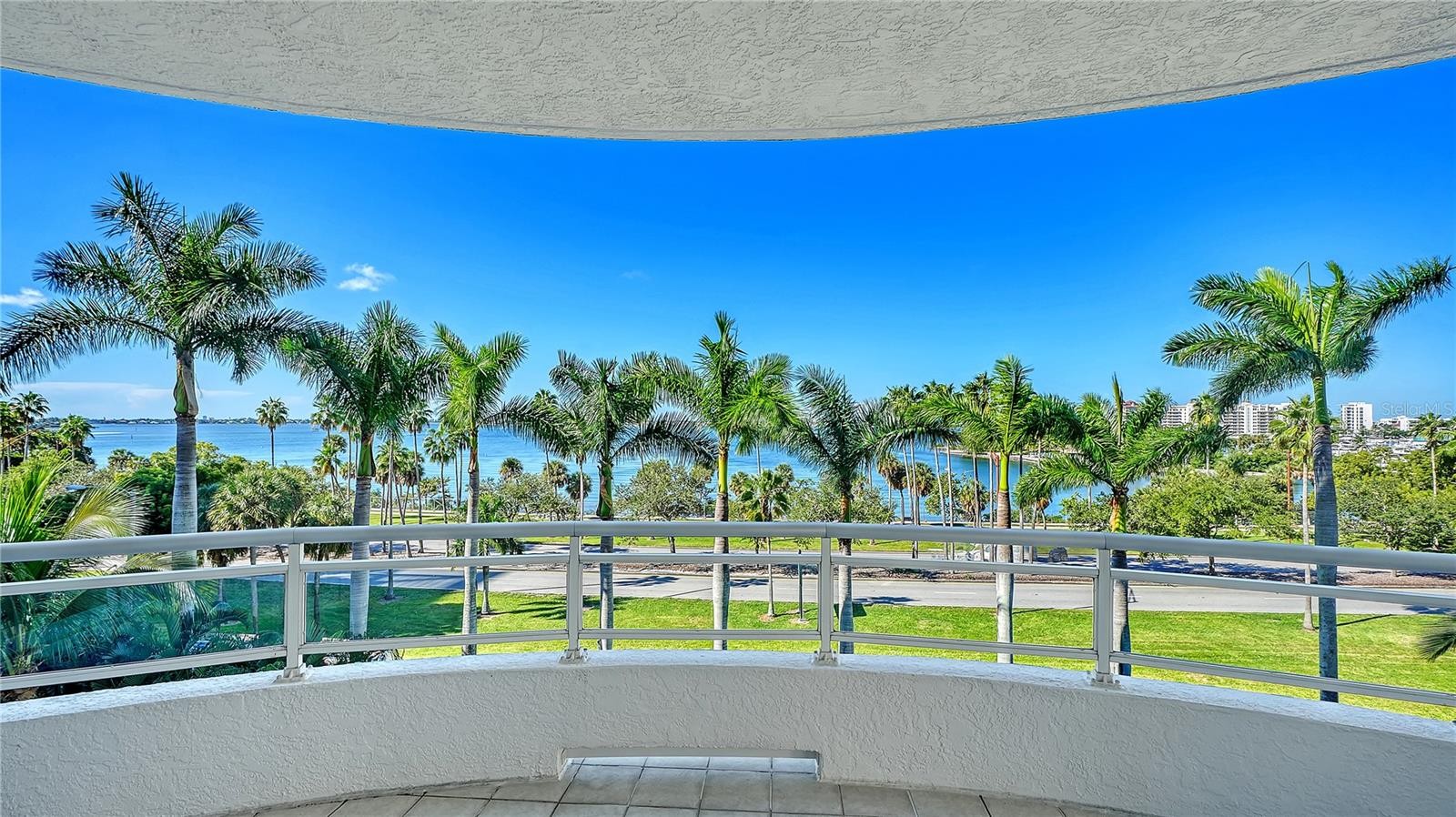 500 S PALM AVE #32