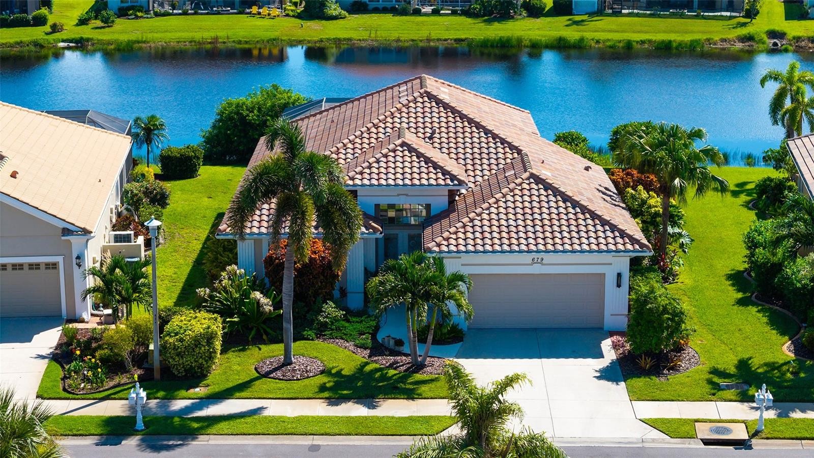 679 LAKESCENE DR