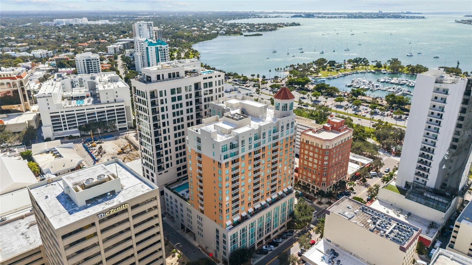 1350 MAIN ST #704