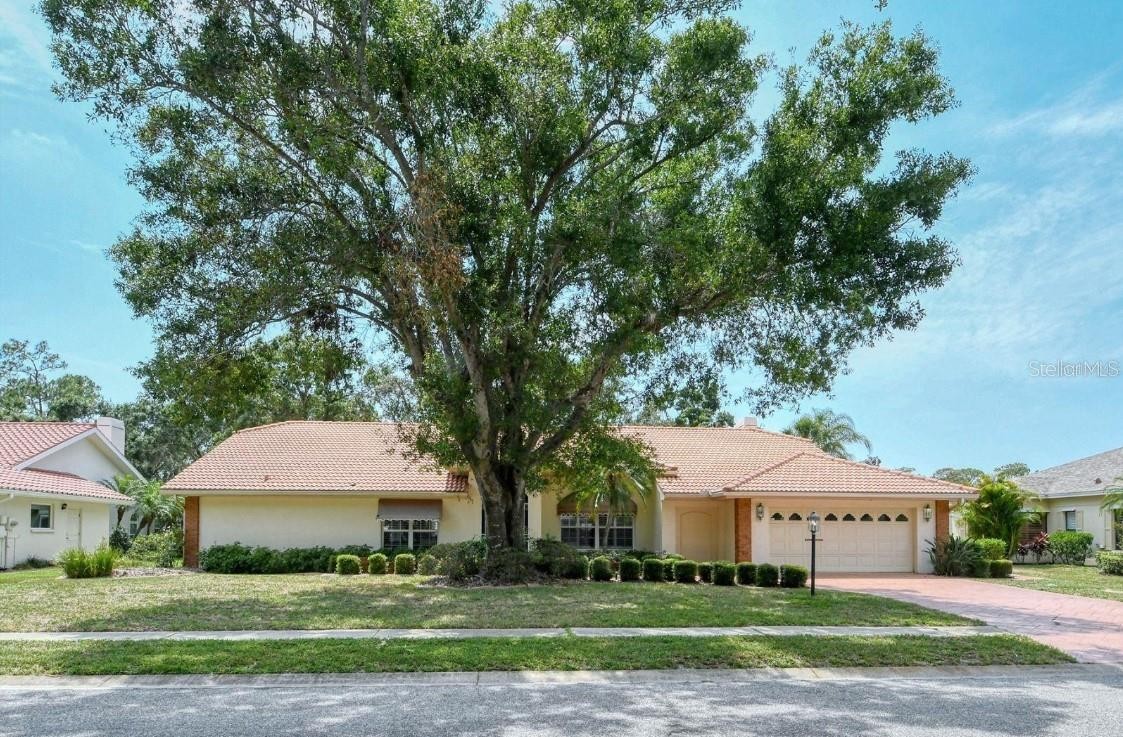 7812 Broadmoor Pnes Sarasota Florida 34243