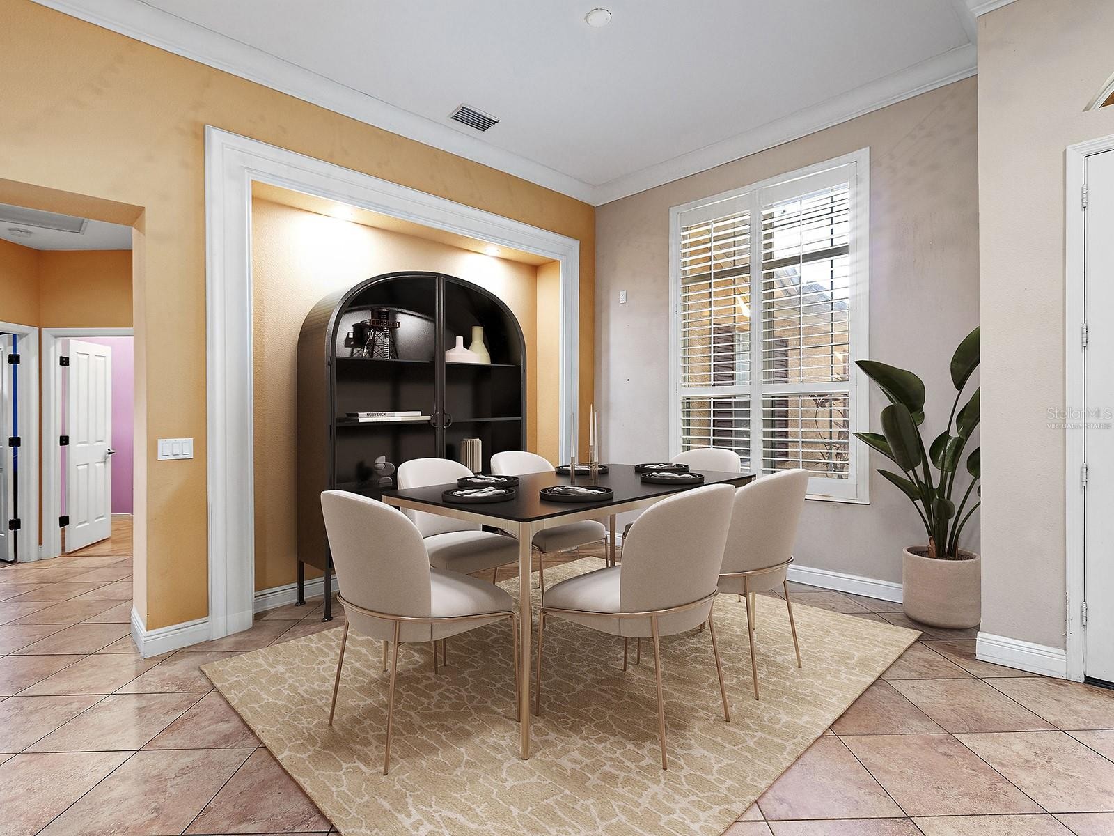 8318 PLANTERS KNOLL TER