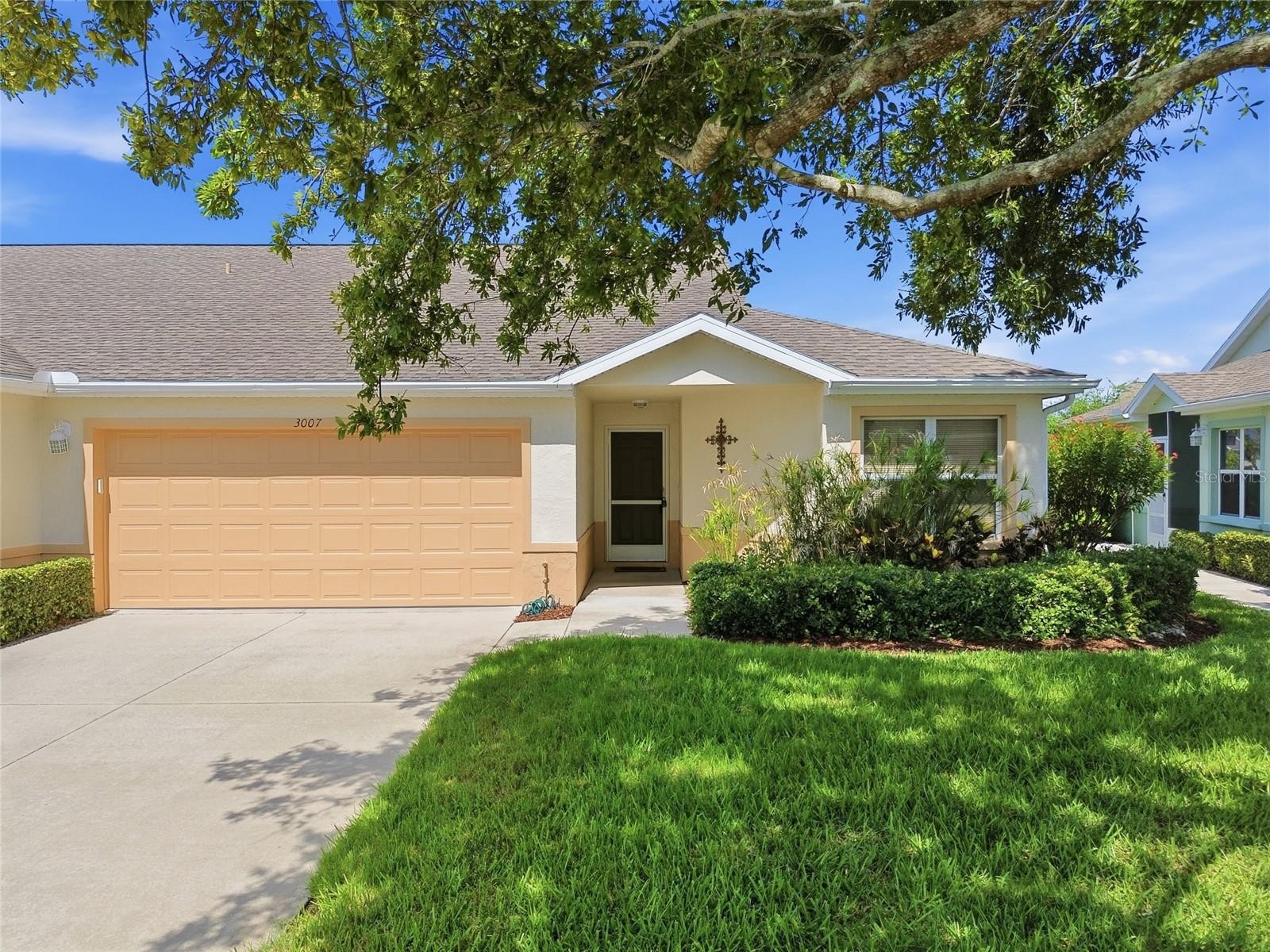 3007 LIVE OAK LN #34