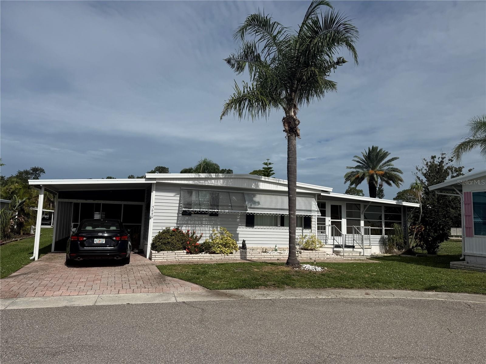 5640 FORSYTHIA RD