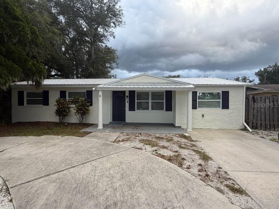 4929 BROOKMEADE DR