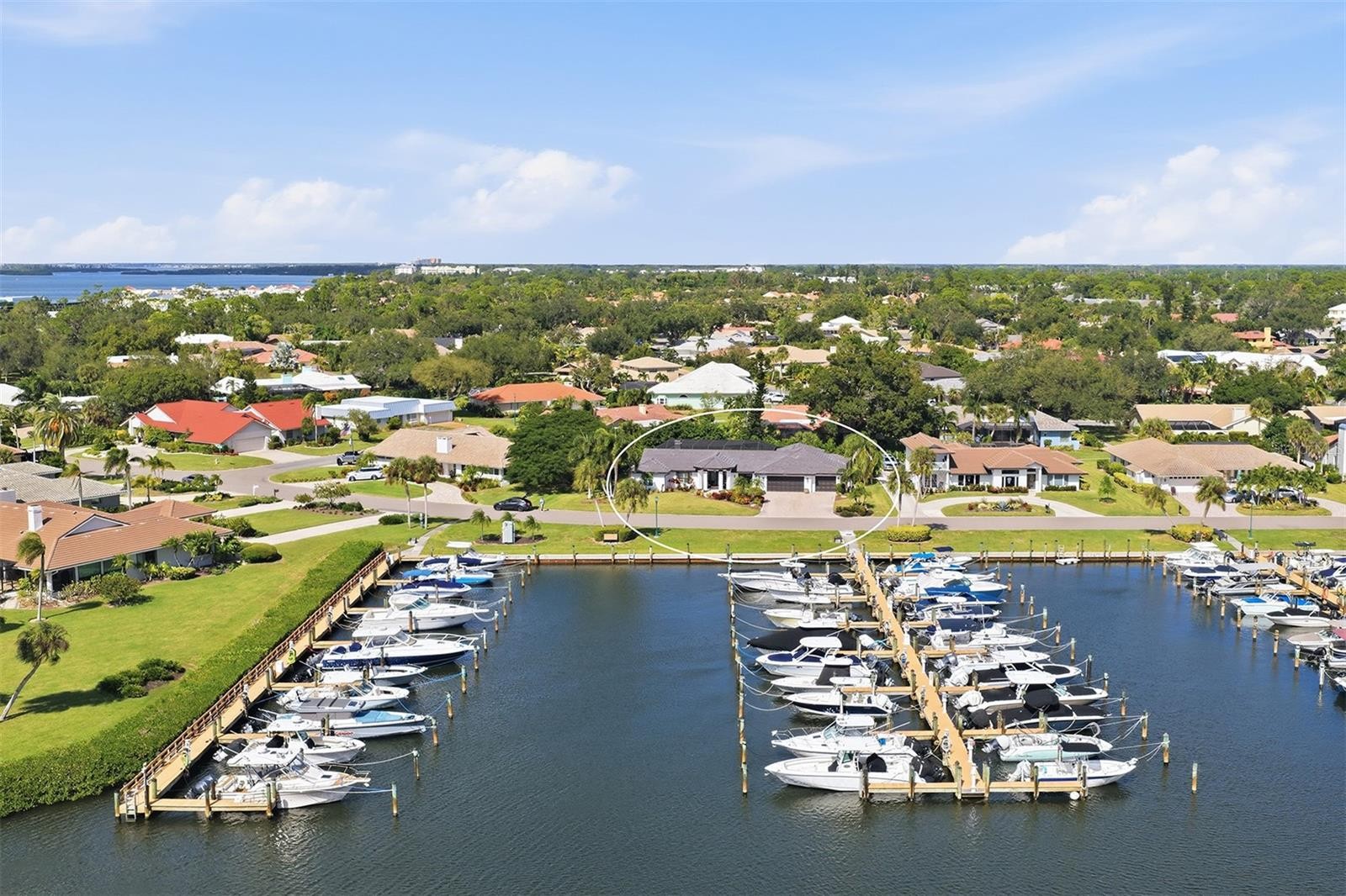 312 YACHT HARBOR DR
