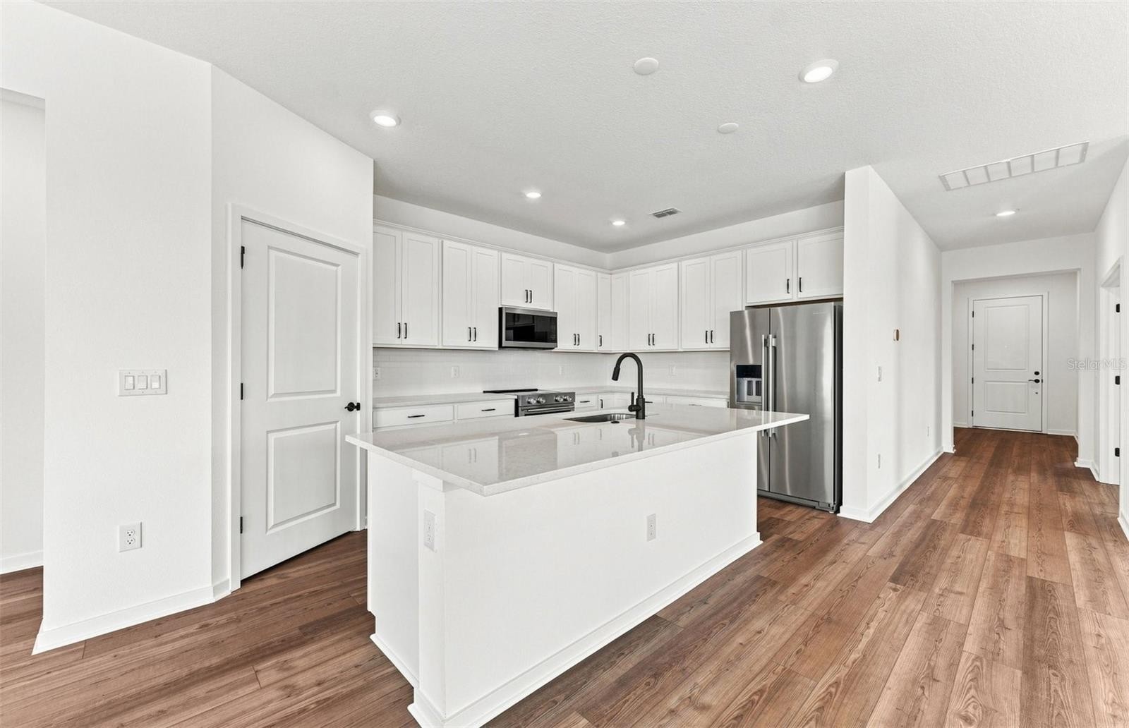 9931 JOHNSON OAKS GLN
