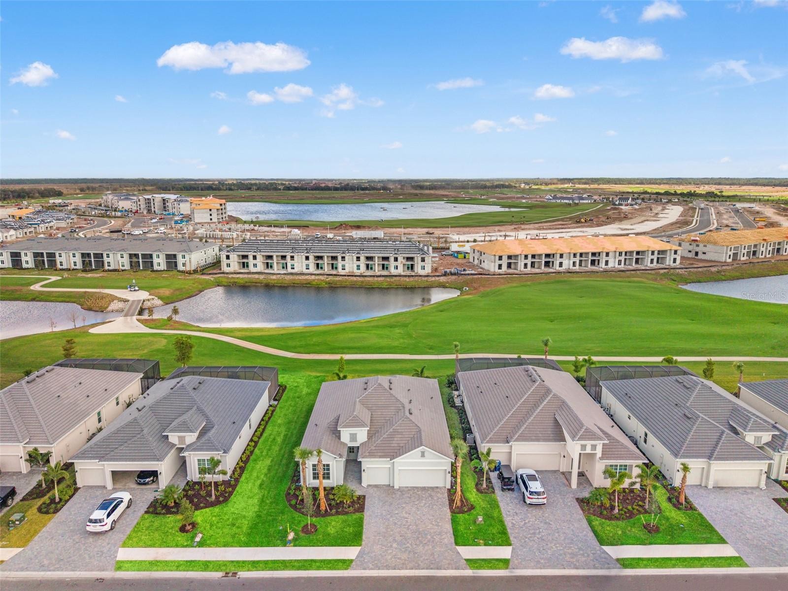 5535 LIGHTNING WHELK LN