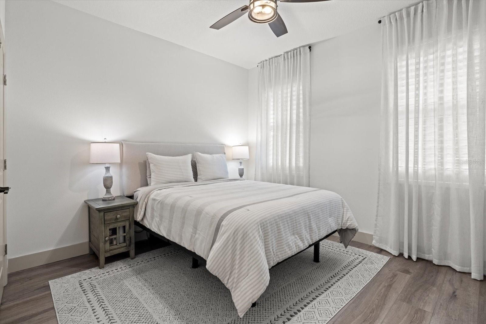 3613 MOSSY LIMB CT