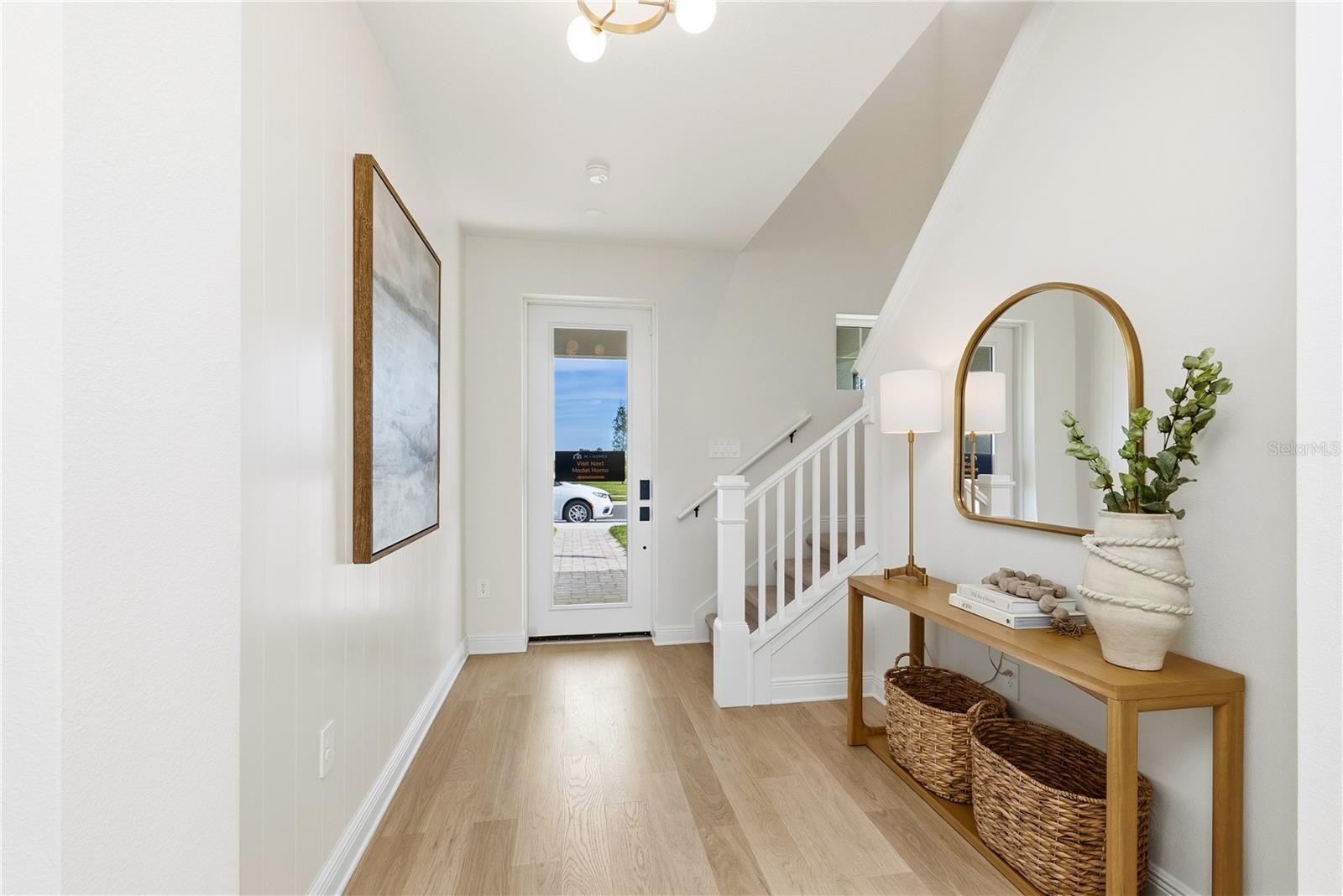 17841 BROADLEAF LOOP