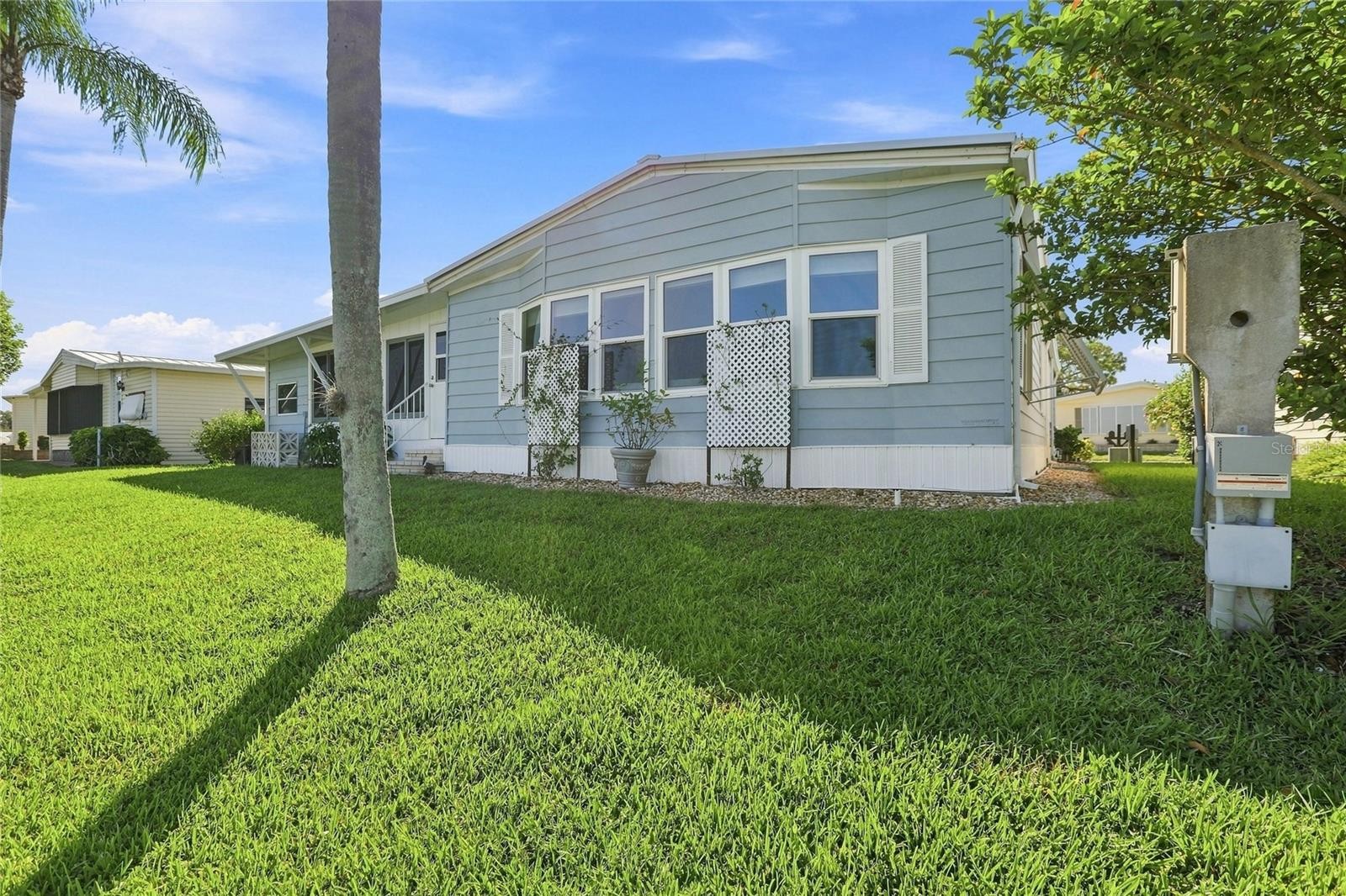 94 KING ARTHUR DR
