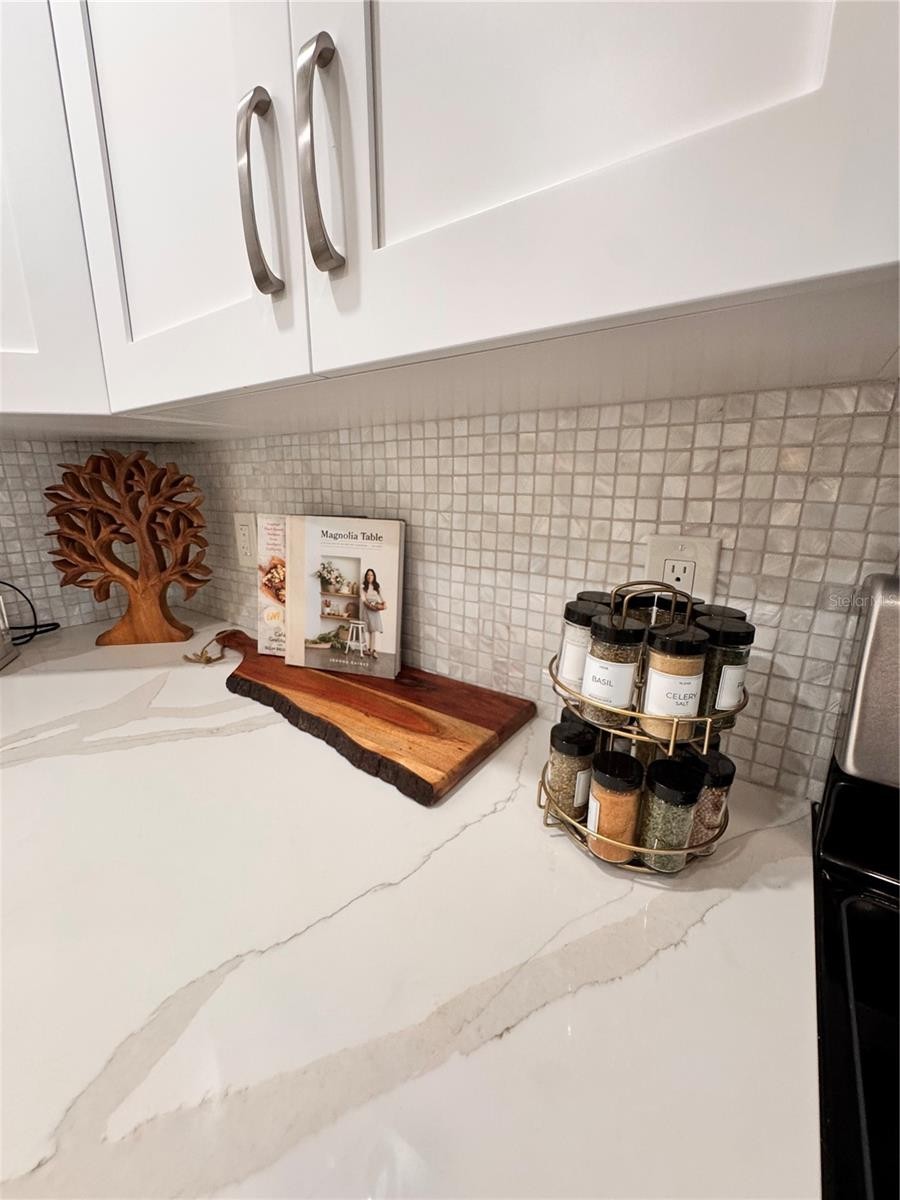 5623 MIDNIGHT PASS RD #615