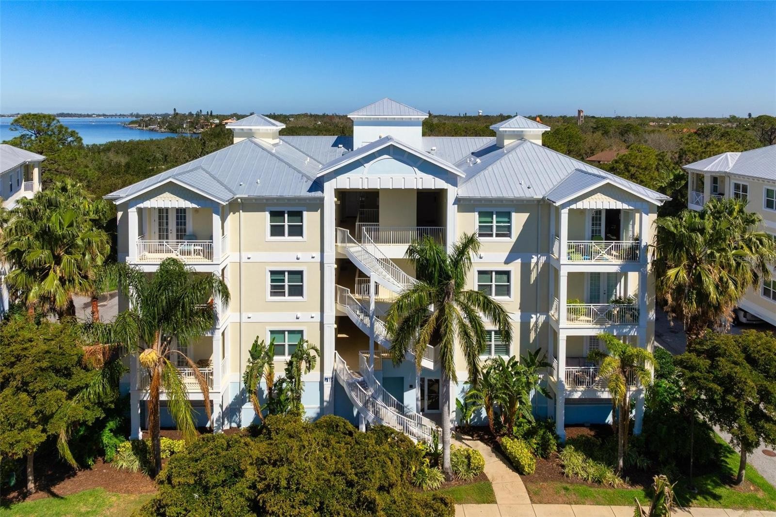 7730 34TH AVE W #103