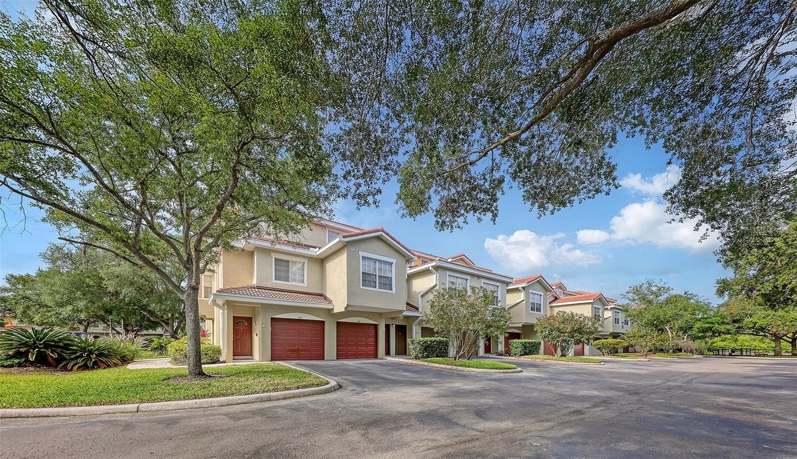 5001 BARALDI CIR #22-202