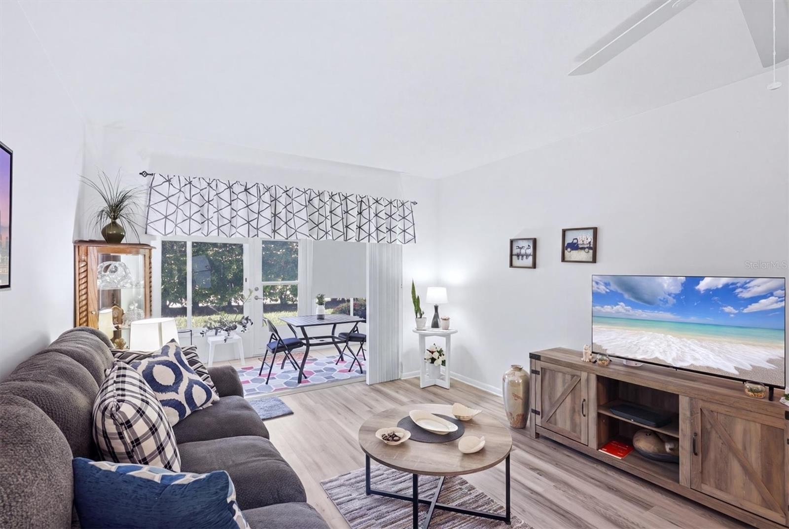 3950 ROXANE BLVD #4A