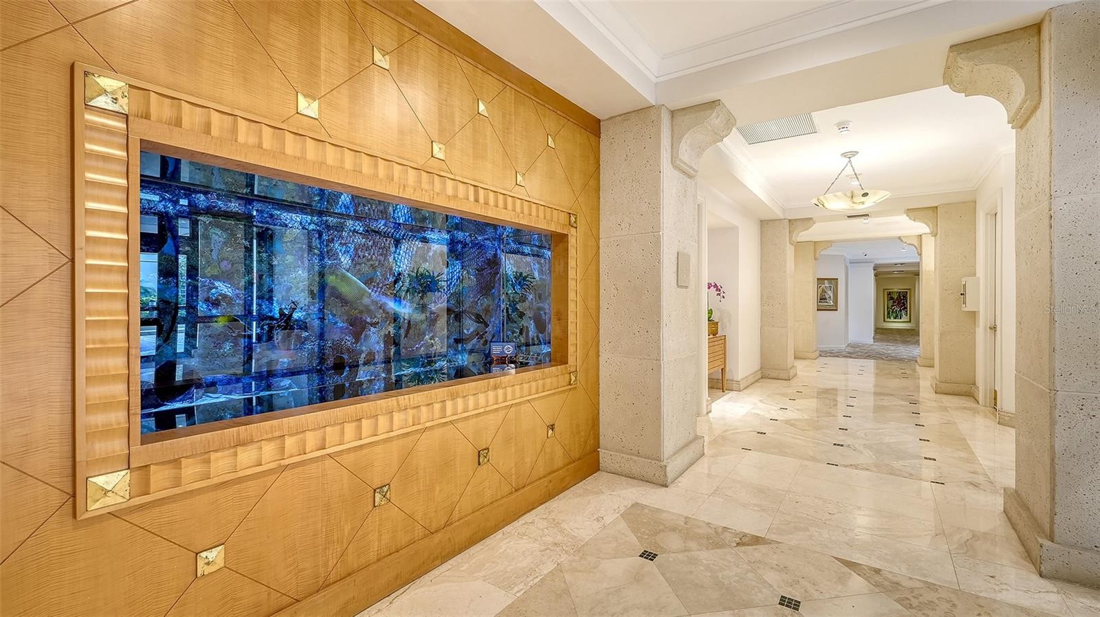 1281 GULF OF MEXICO DR #111