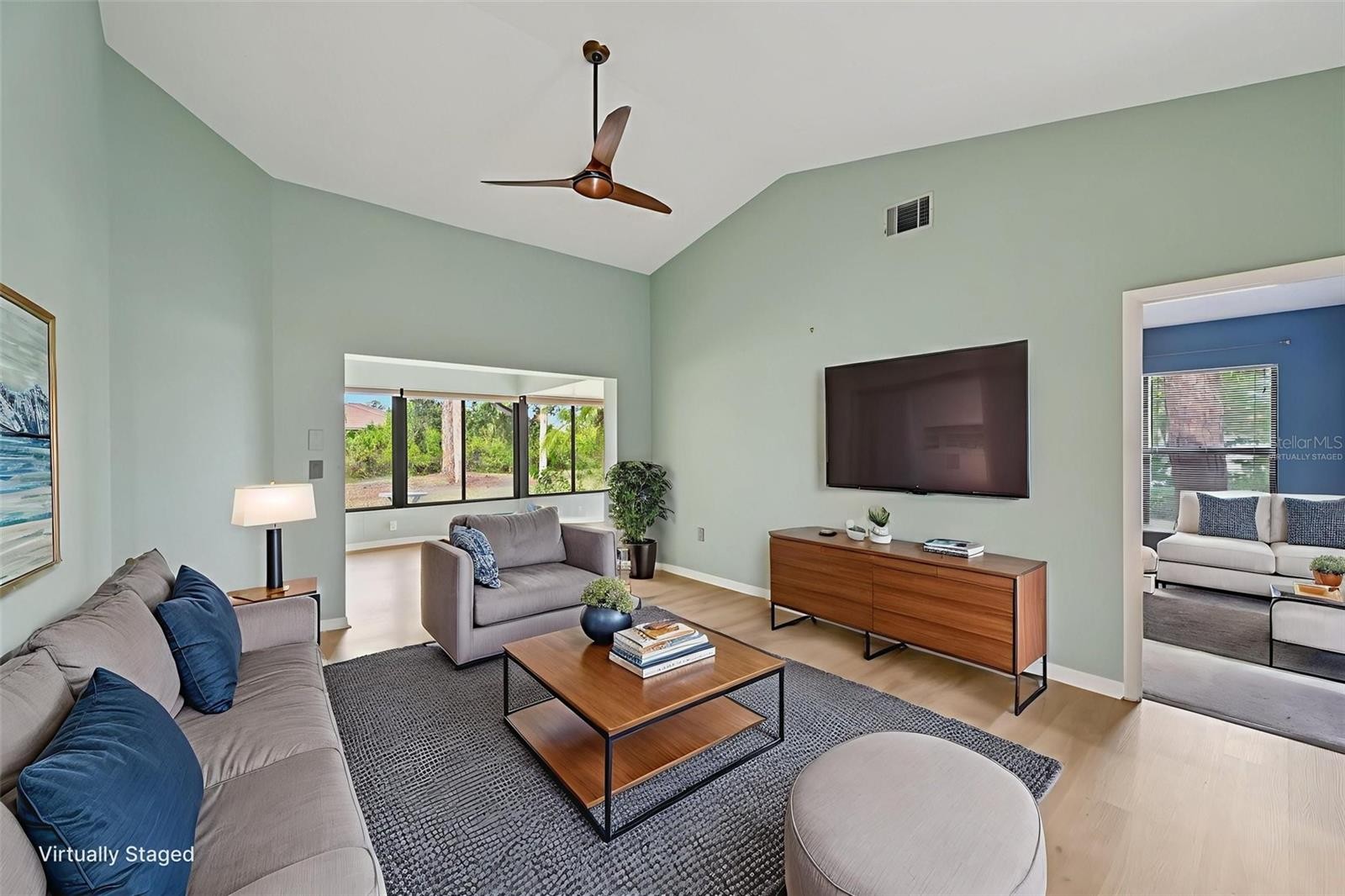 227 SOUTHAMPTON DR #289