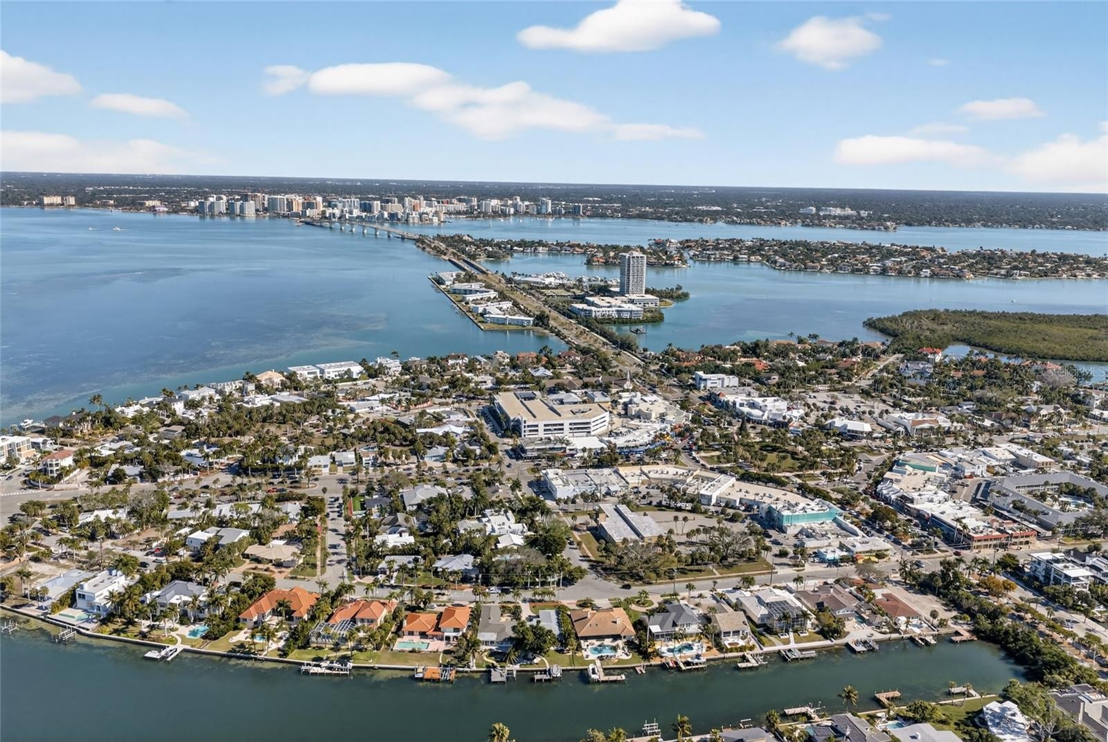 130 N BLVD OF THE PRESIDENTS