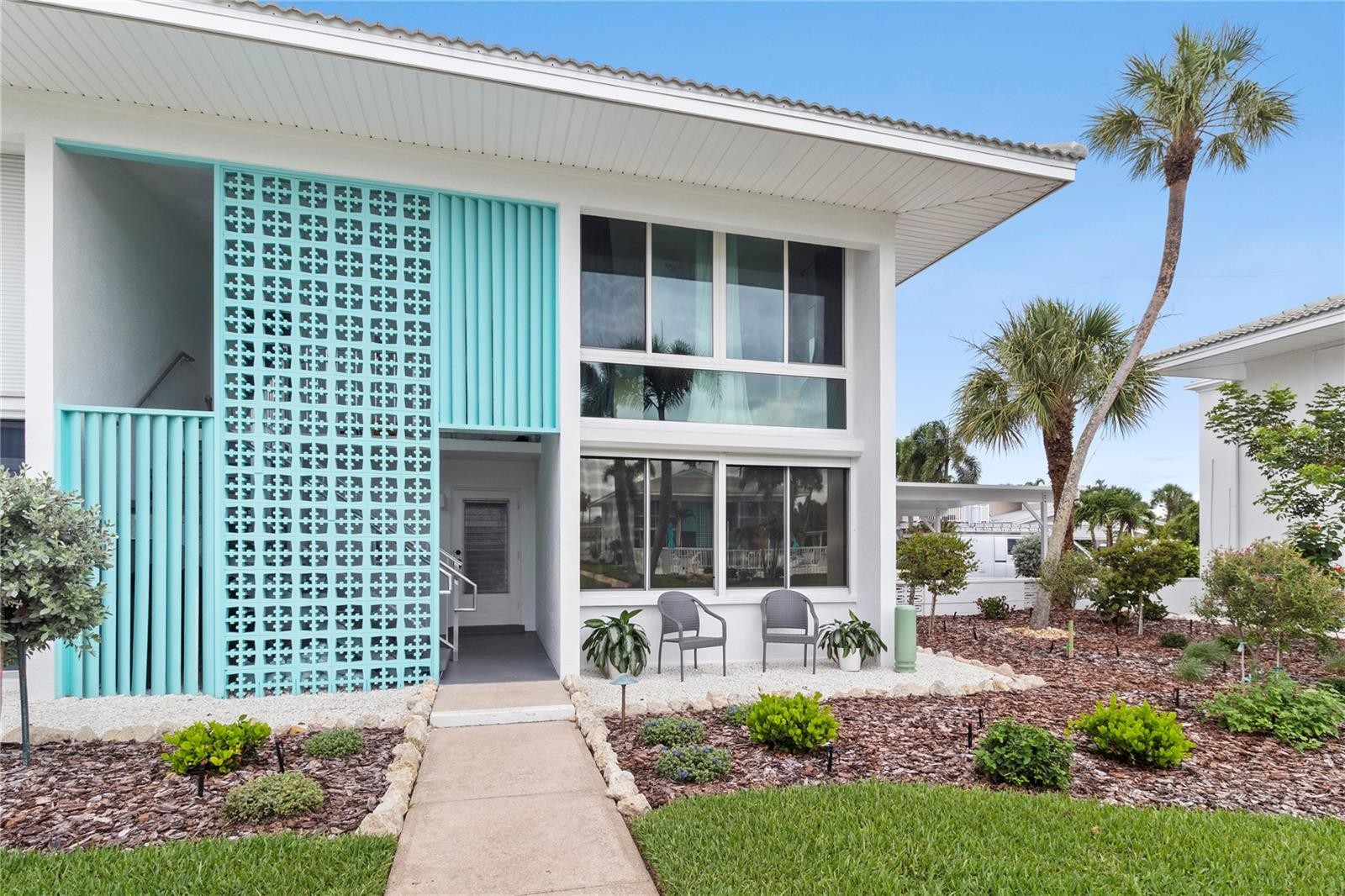 5400 GULF DR #18