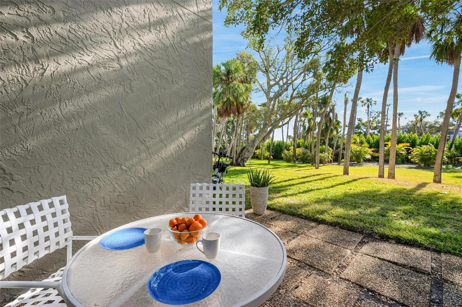 5260 GULF OF MEXICO DR #403