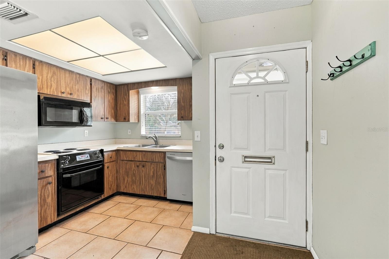 2711 51ST AVE W #2711