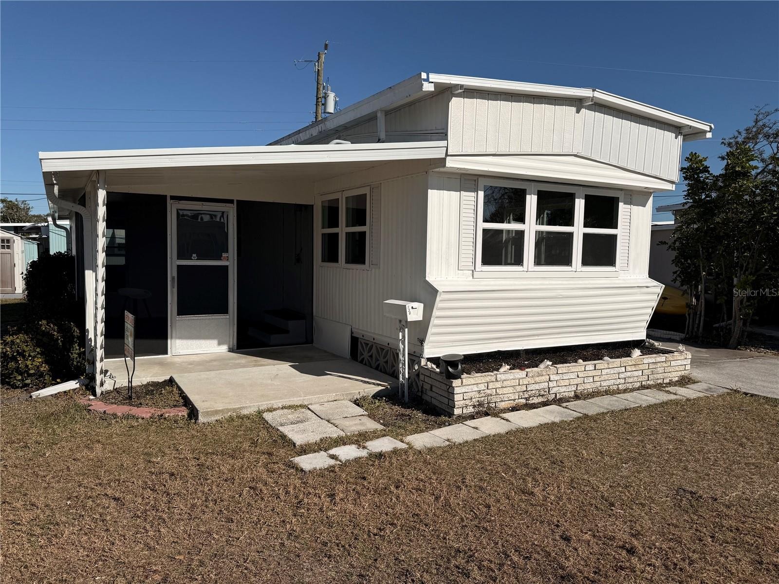 1800 ENGLEWOOD RD #136