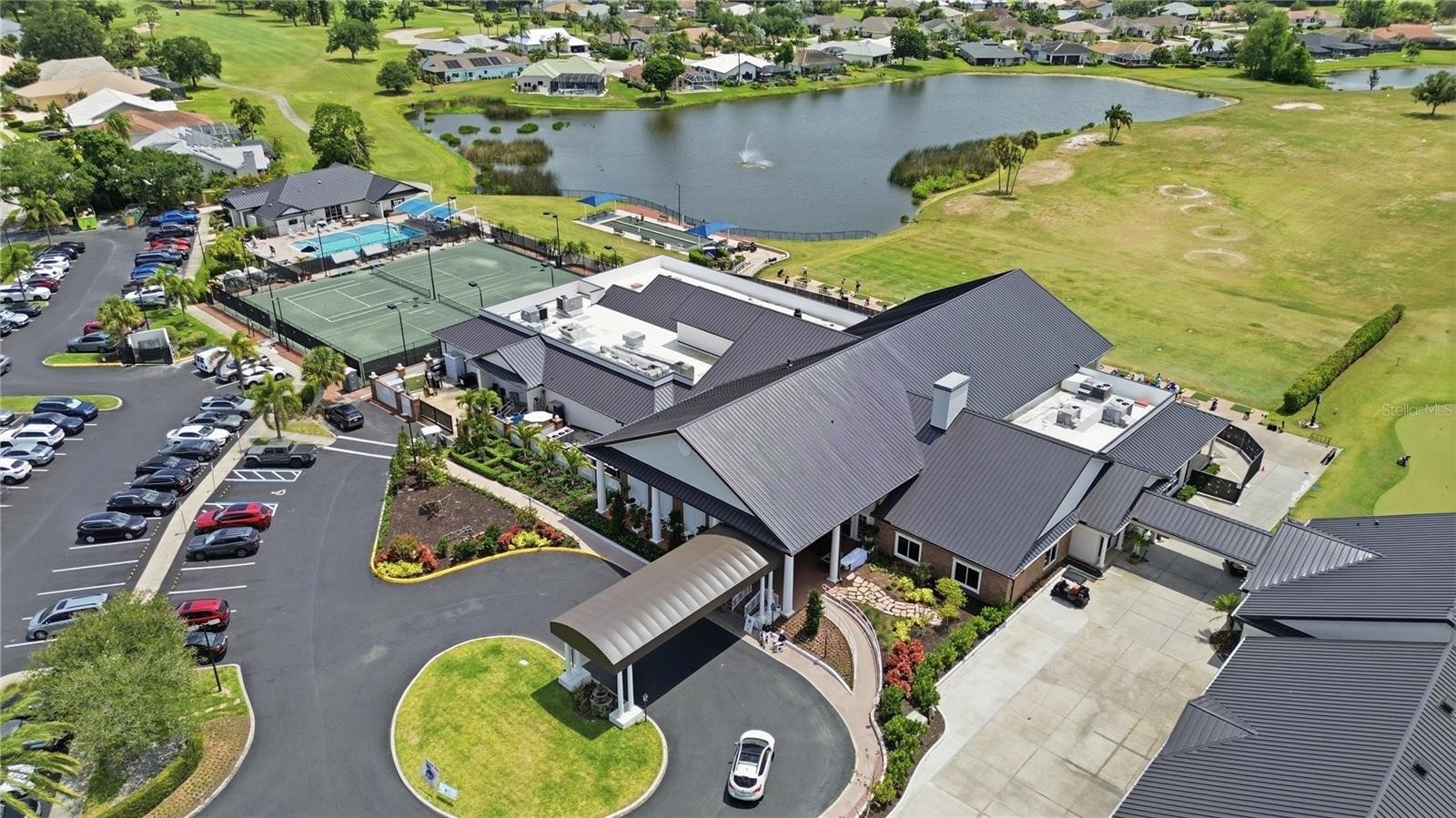 6594 FAIRWAY GARDENS DR #6594