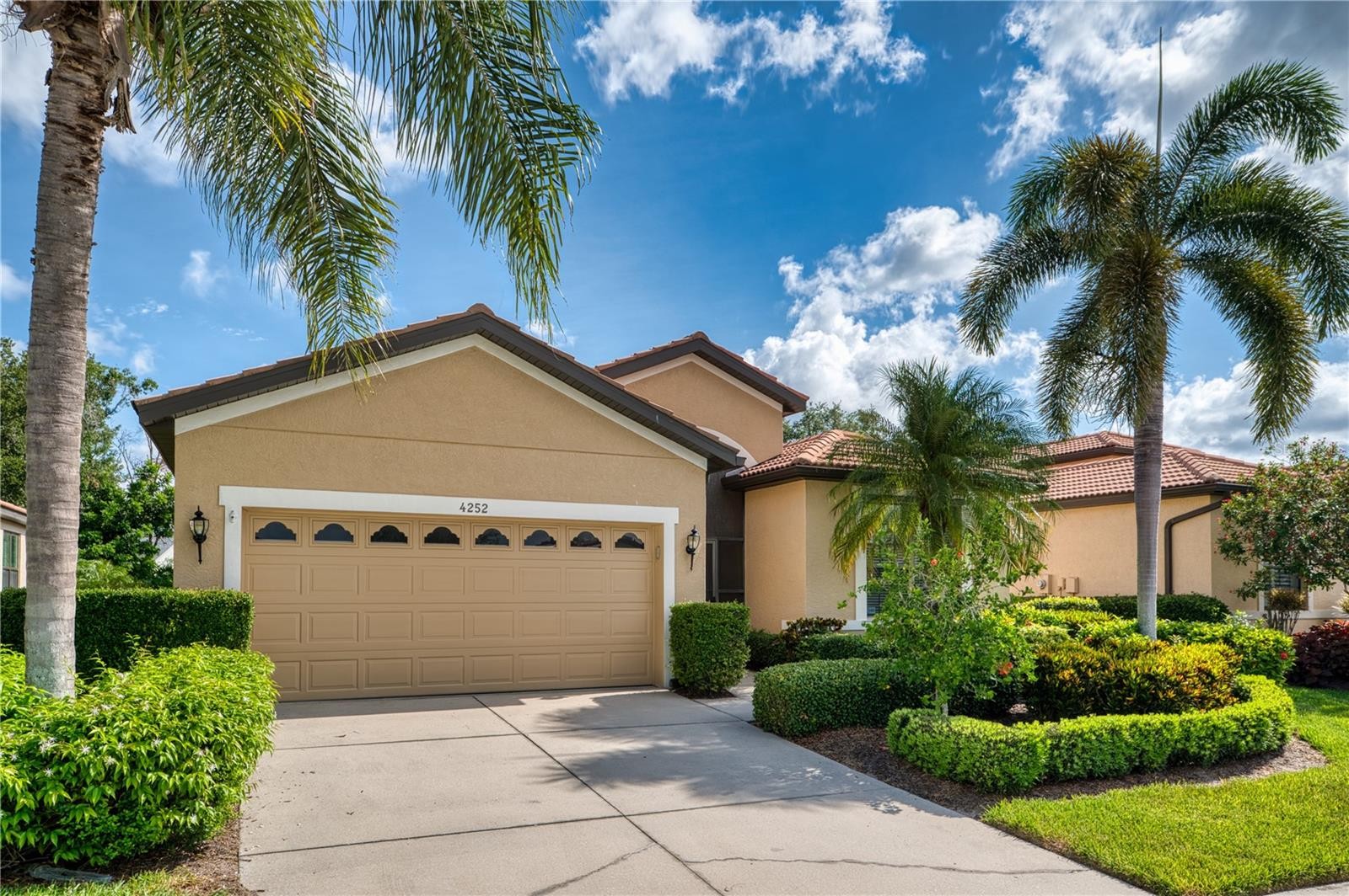 4252 MACKAY FALLS TER