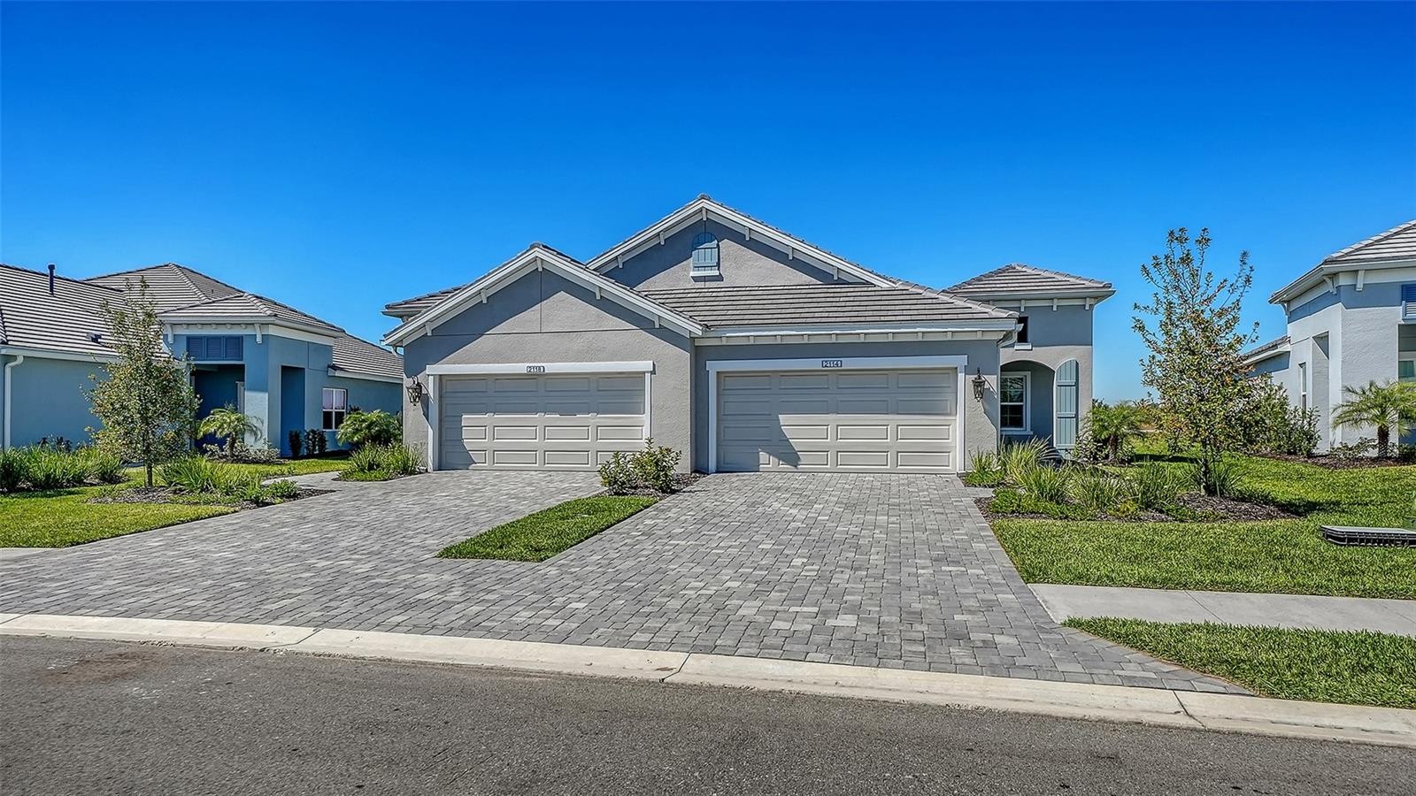 2114 SYLVESTER PALM LN