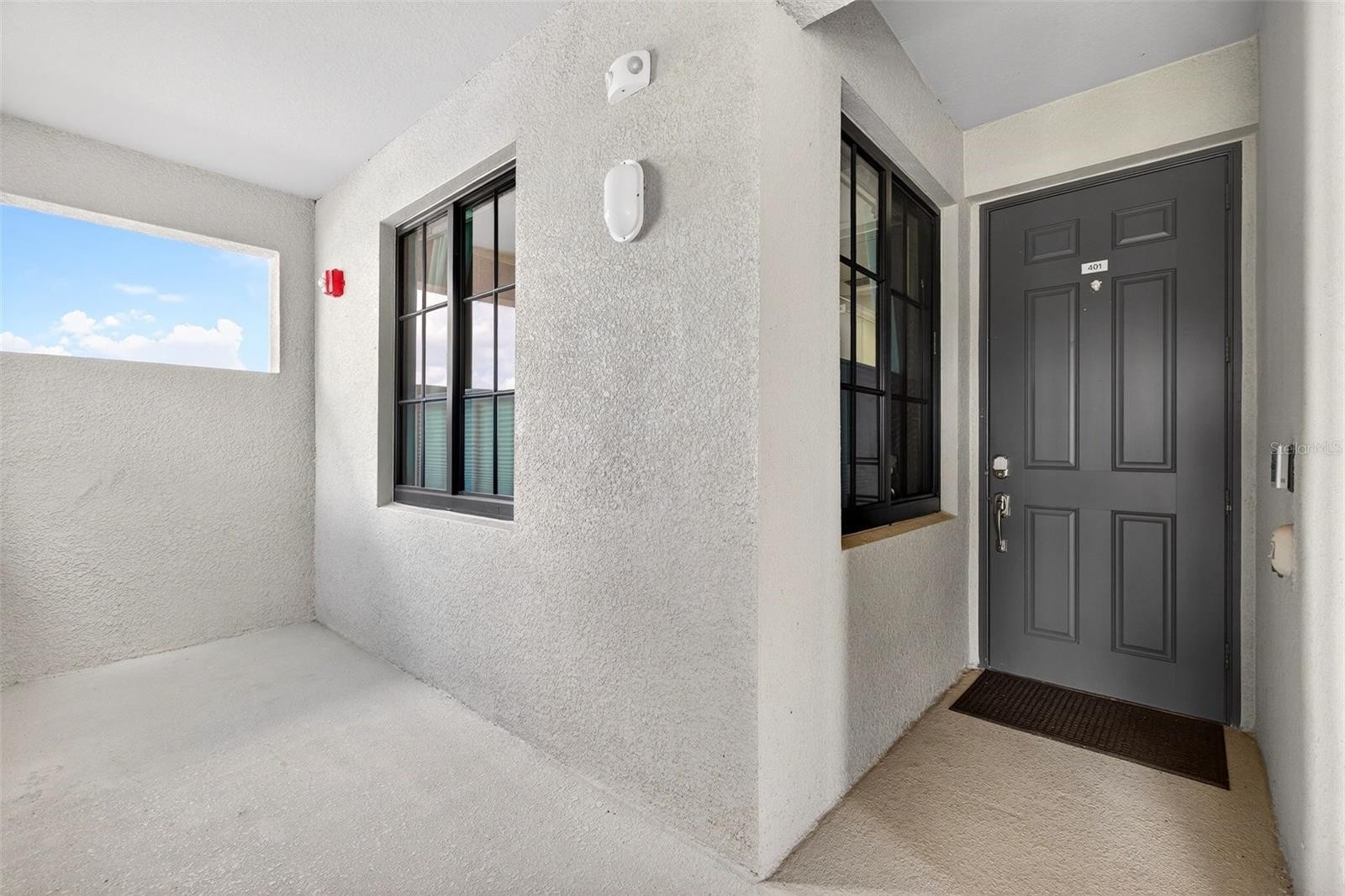 17520 GAWTHROP DR #401