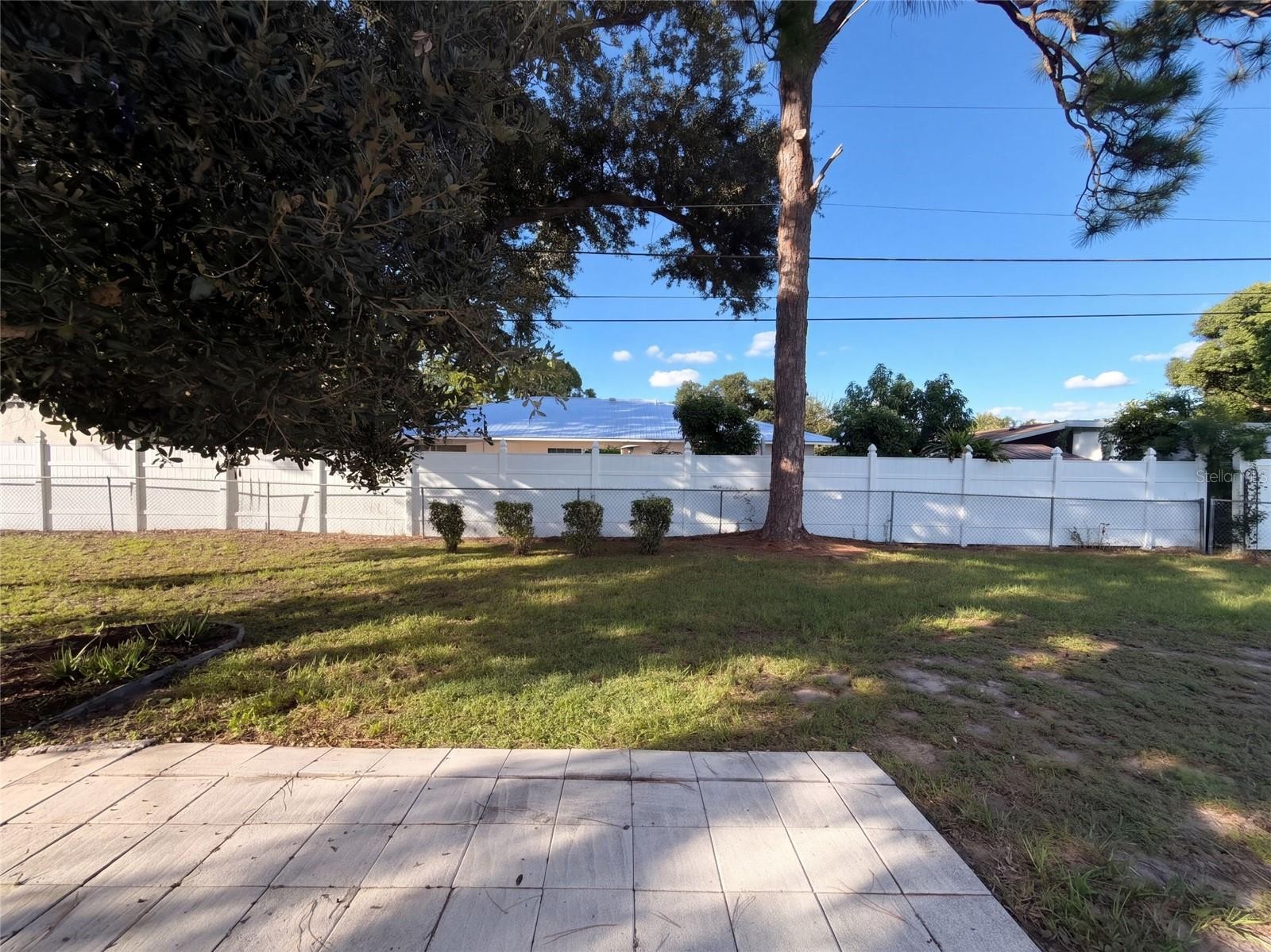 117 66TH AVE W