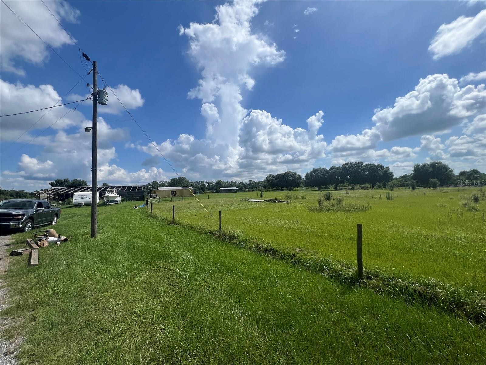 8755 WAUCHULA RD