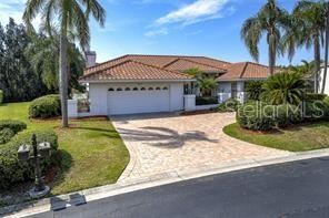 4931 FALLCREST CIR