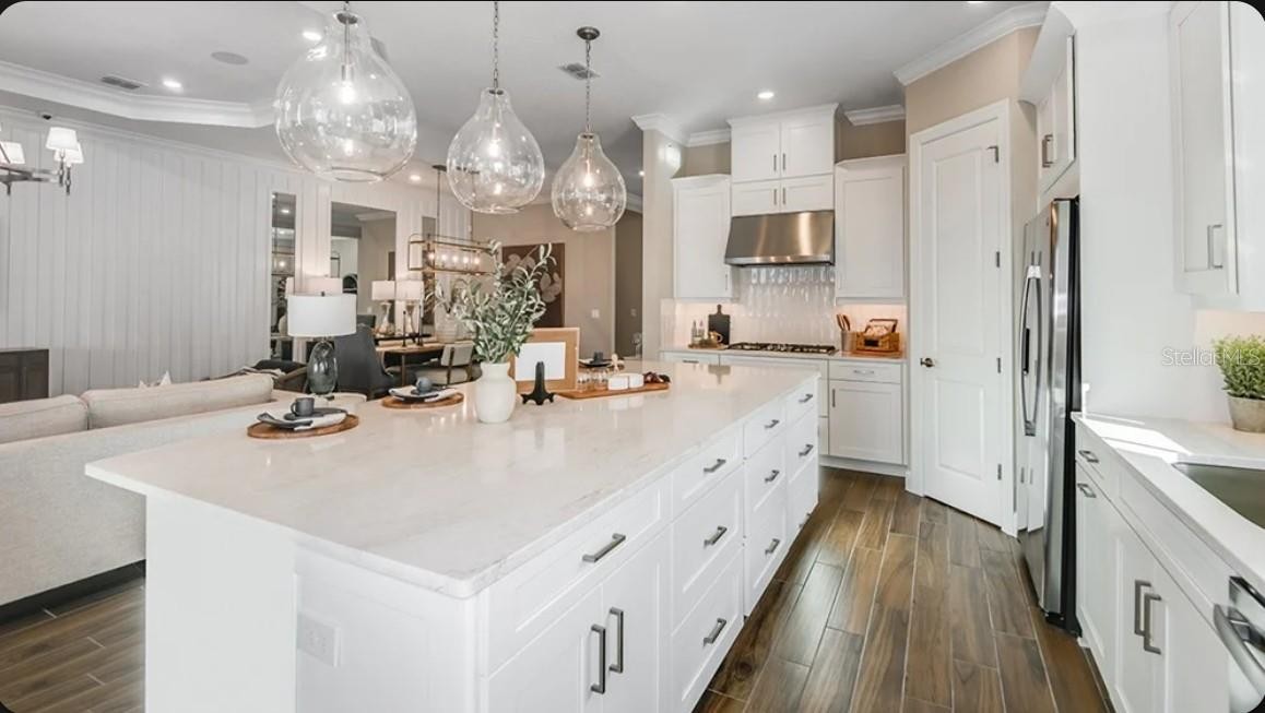 7309 CAYMAN CT