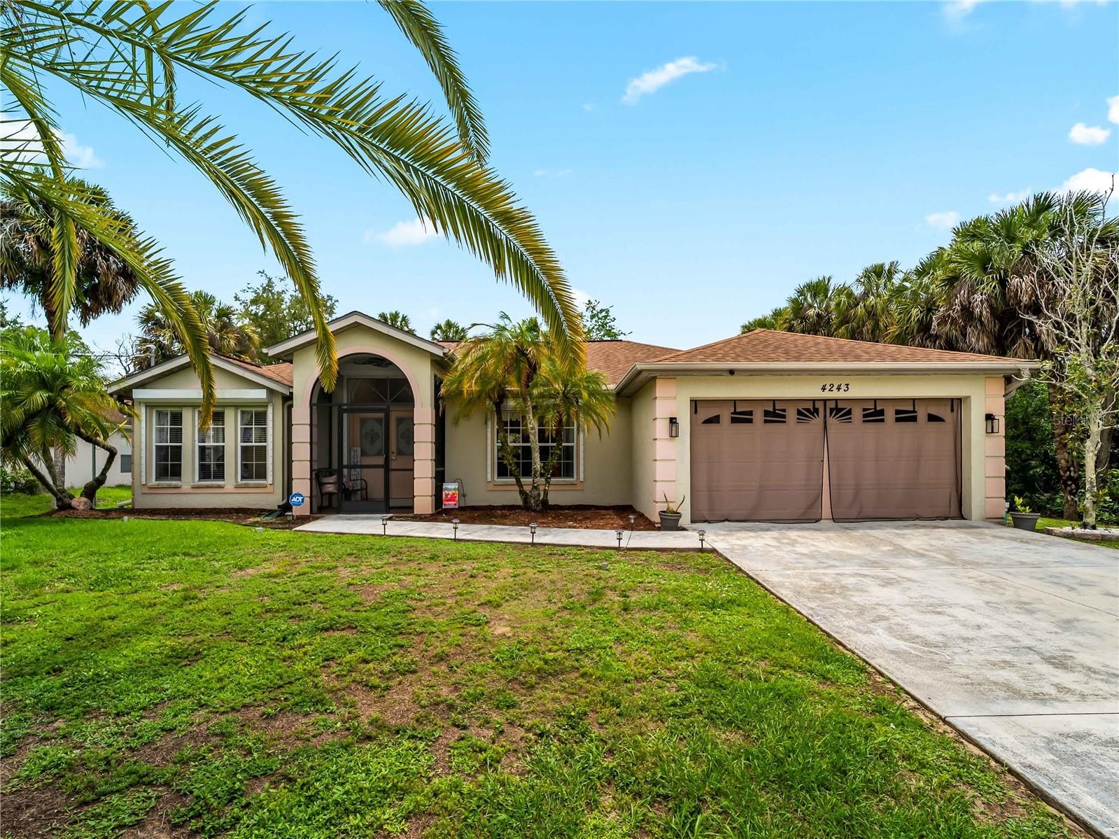 4243 FONSICA AVE