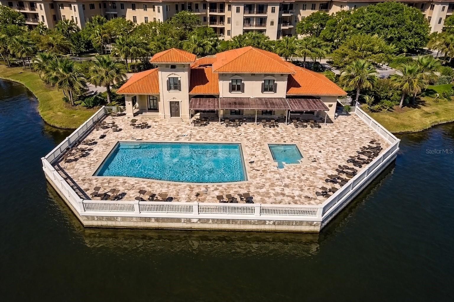 7804 LAKE VISTA CT #404