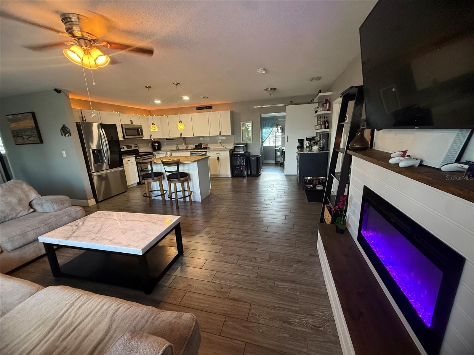 2815 SOUTHERN PKWY W