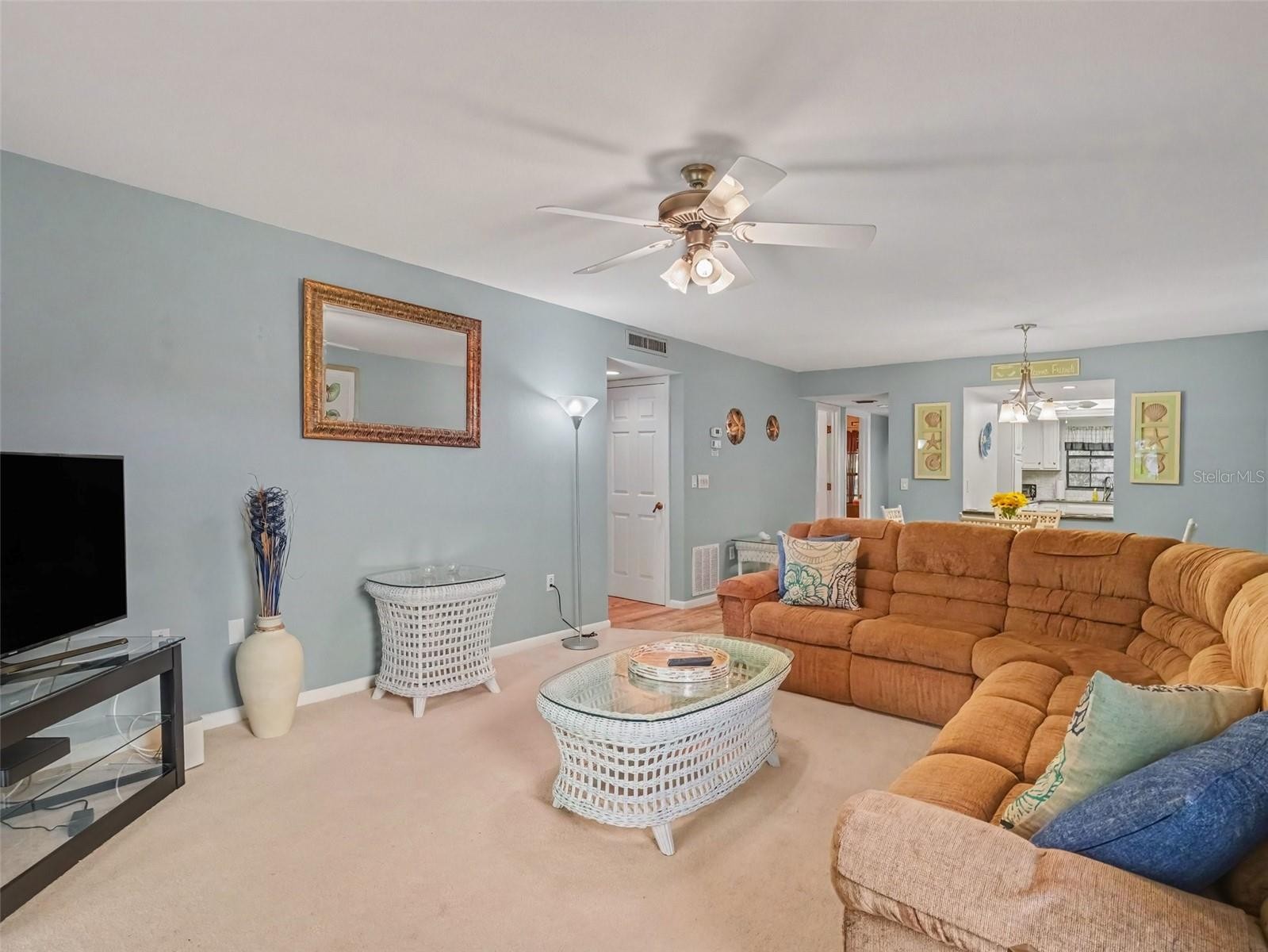 149 ENGLEWOOD ISLES PKWY ##612