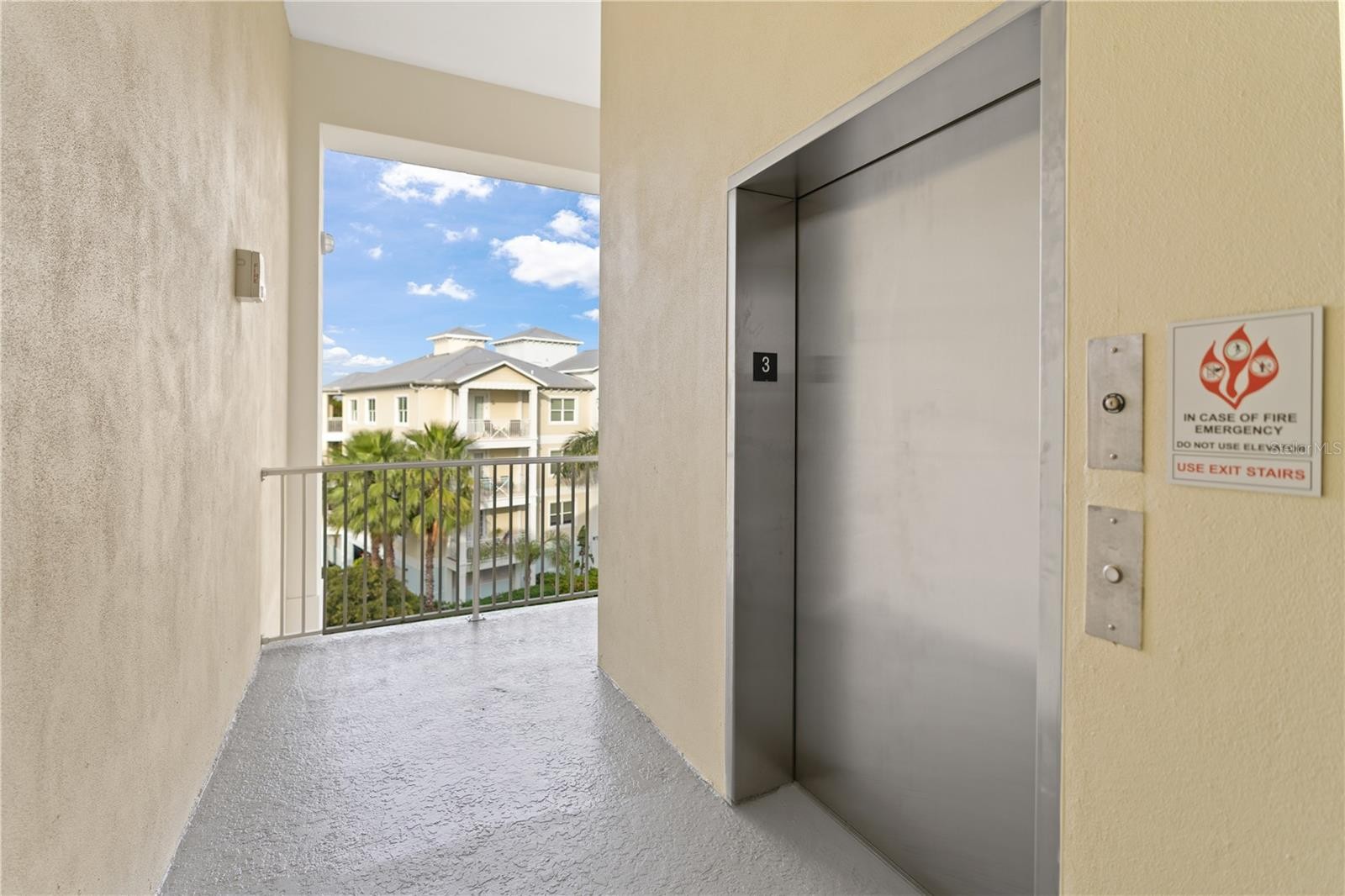 7611 34TH AVE W #301