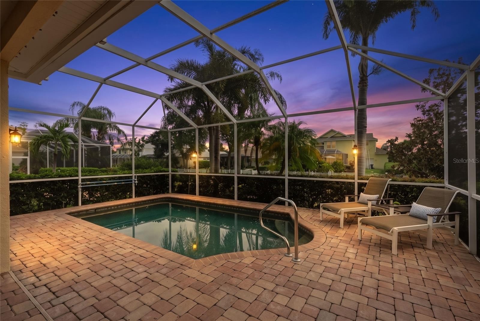 4616 BLUE MARLIN DR