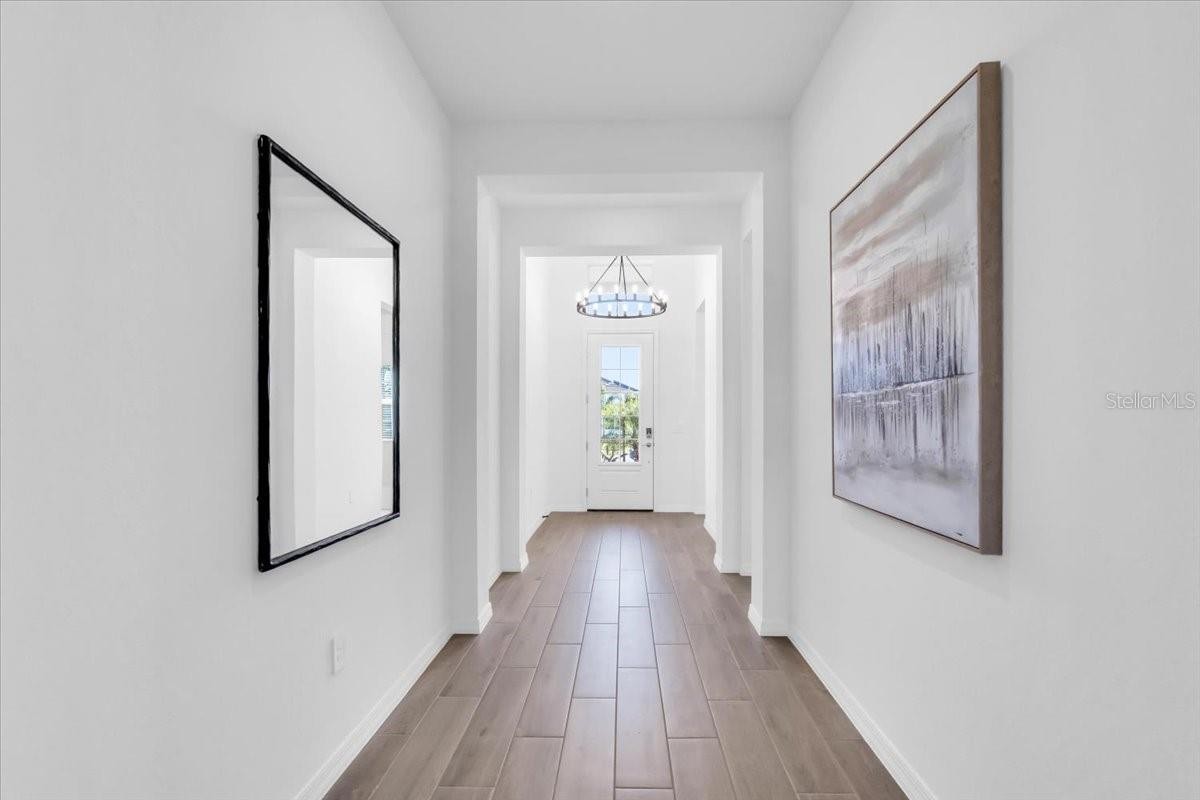 5522 LIGHTNING WHELK LN