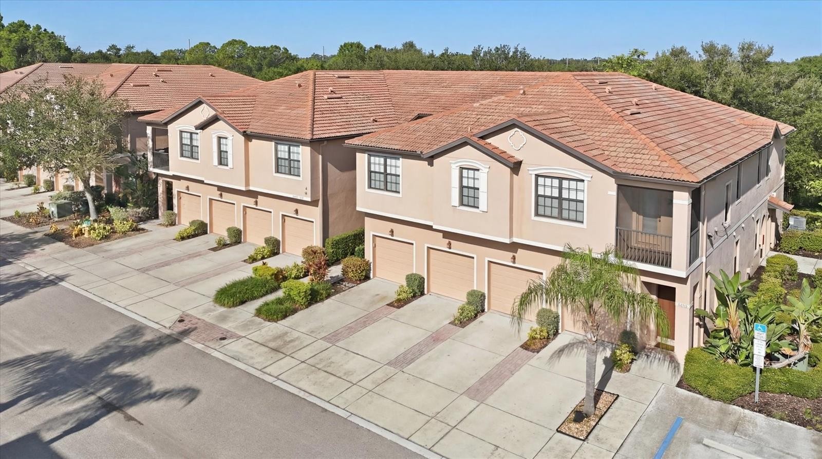 4224 VIA PIEDRA CIR #4-102