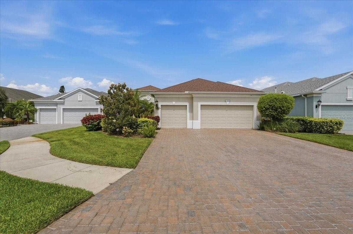 3613 WOODCLIFF LAKE TER