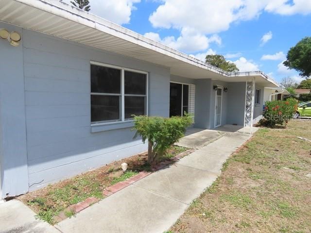 2447 FOSTER LN