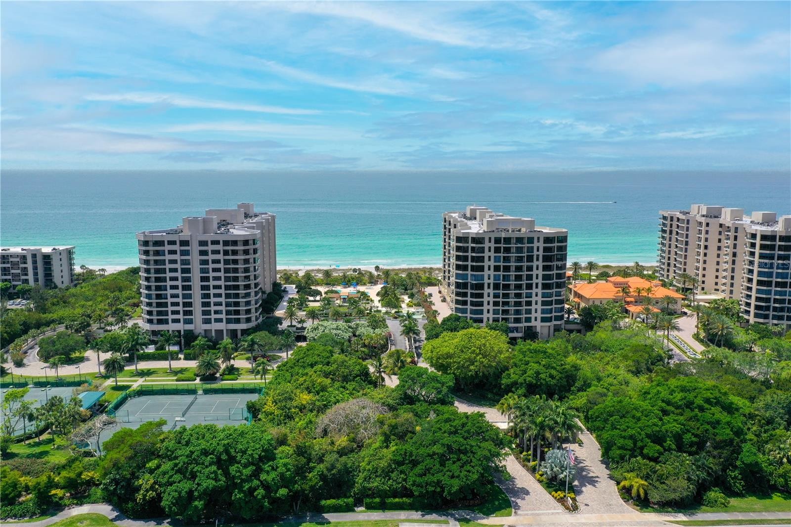 1211 GULF OF MEXICO DR #302