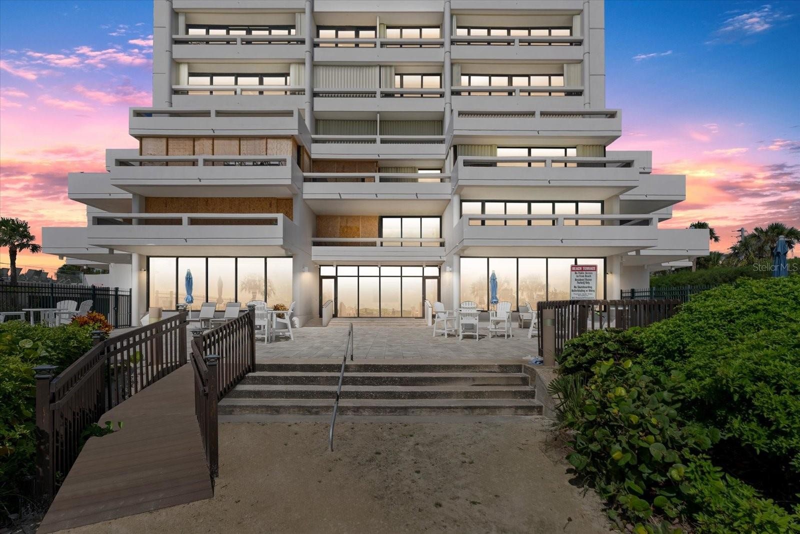 5400 OCEAN BLVD #12-2