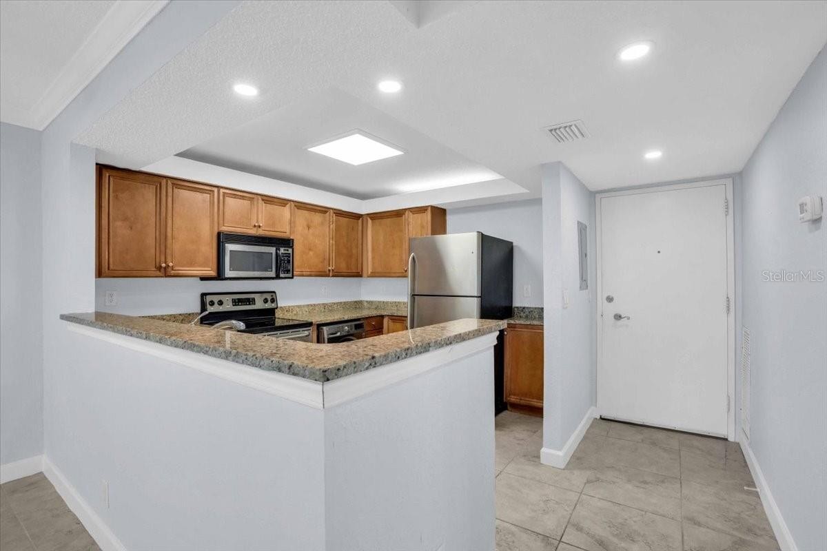 2755 COCONUT BAY LN #3F