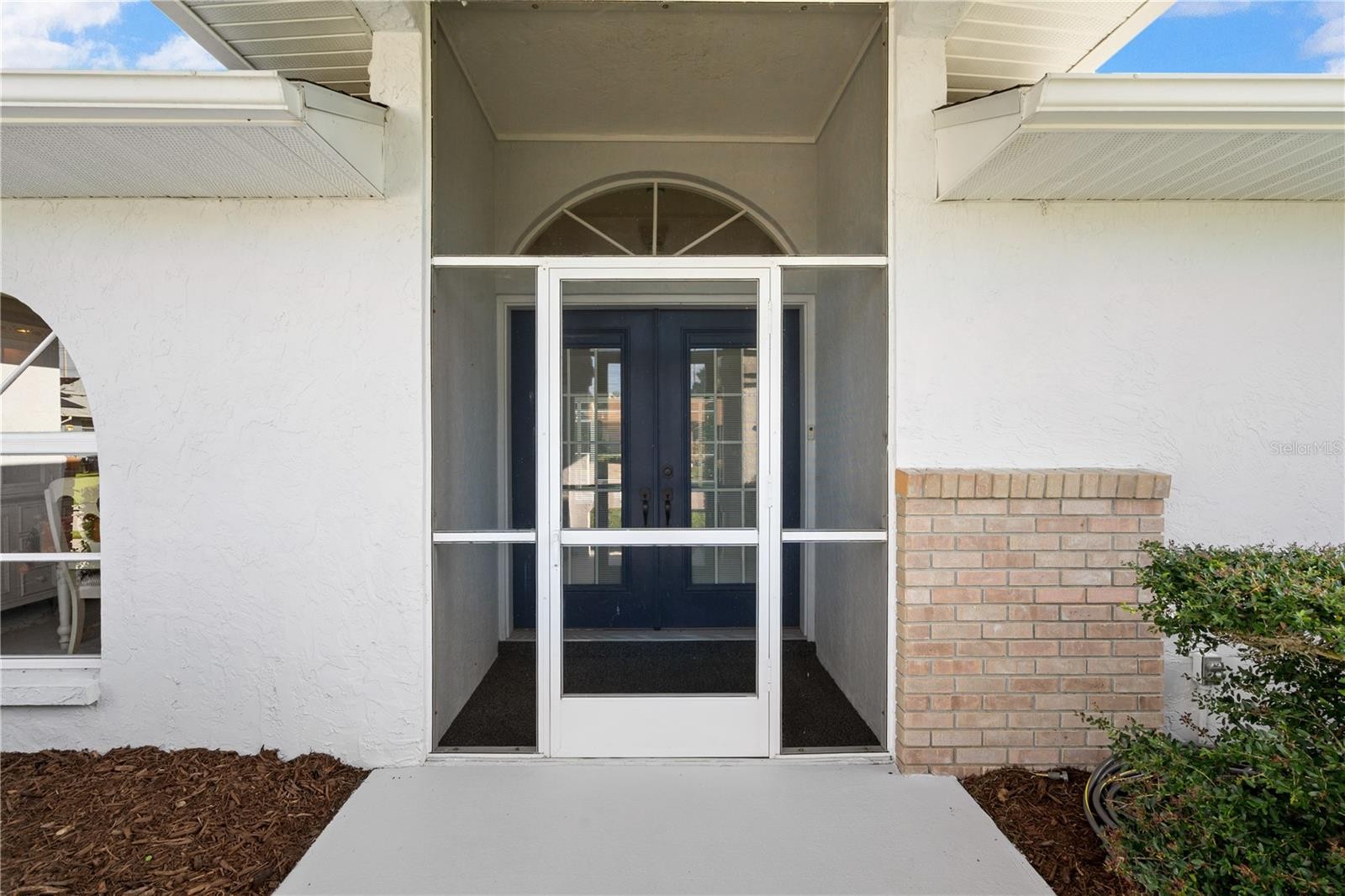 5628 CYNTHIA LN