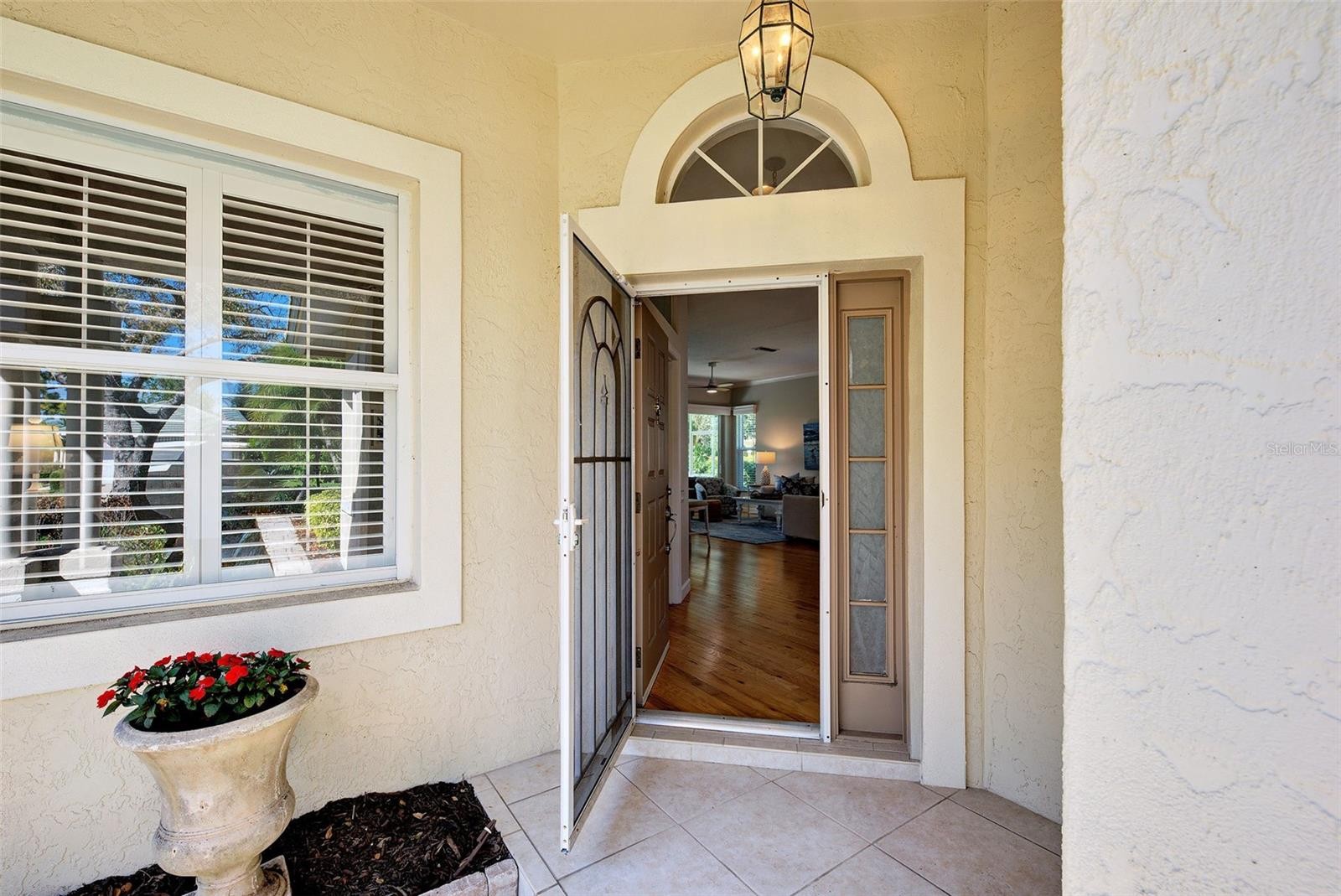 311 LANSBROOK DR