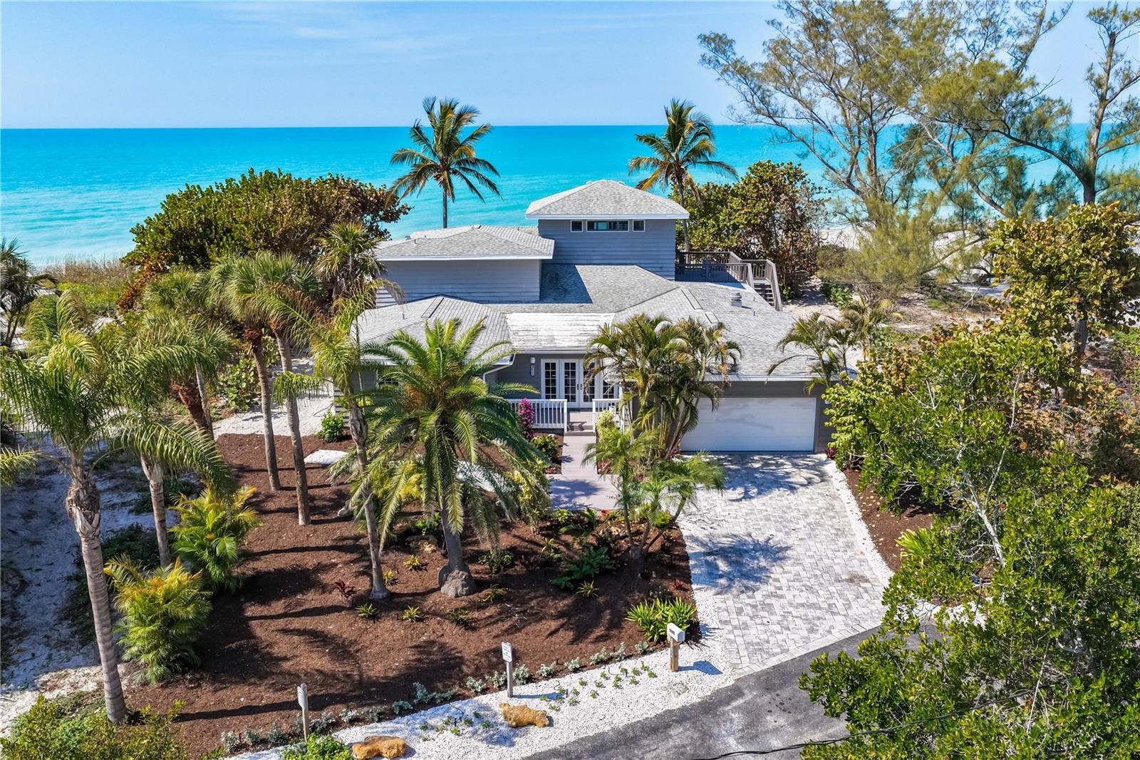 8592 HIDDEN LAGOON RD